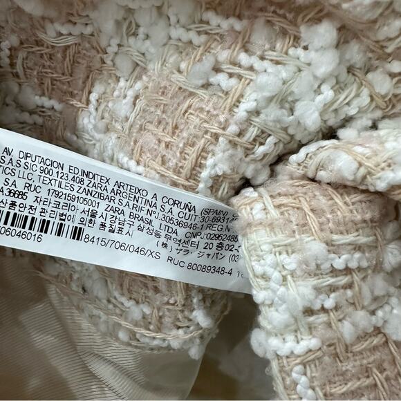 NWOT Zara Textured Tweed Light Pink Double Breasted Blazer. Blogger fave. - Picture 9 of 12